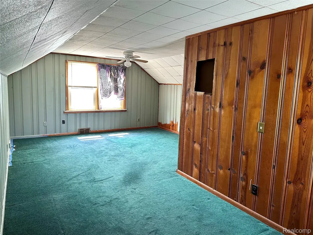 11465 Leverne Road Redford Charter Township, MI 48239