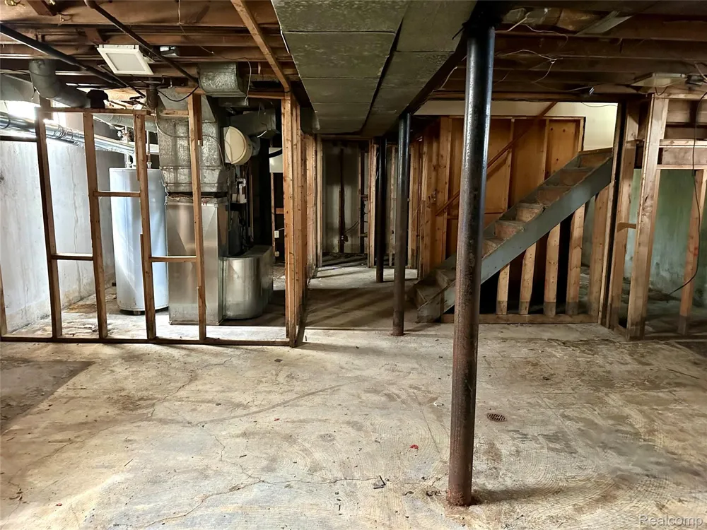 11465 Leverne Road Redford Charter Township, MI 48239