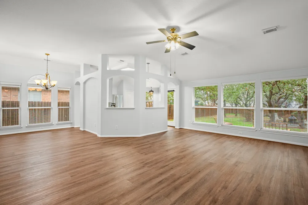 8511 Aoudad Trail Austin, TX 78749
