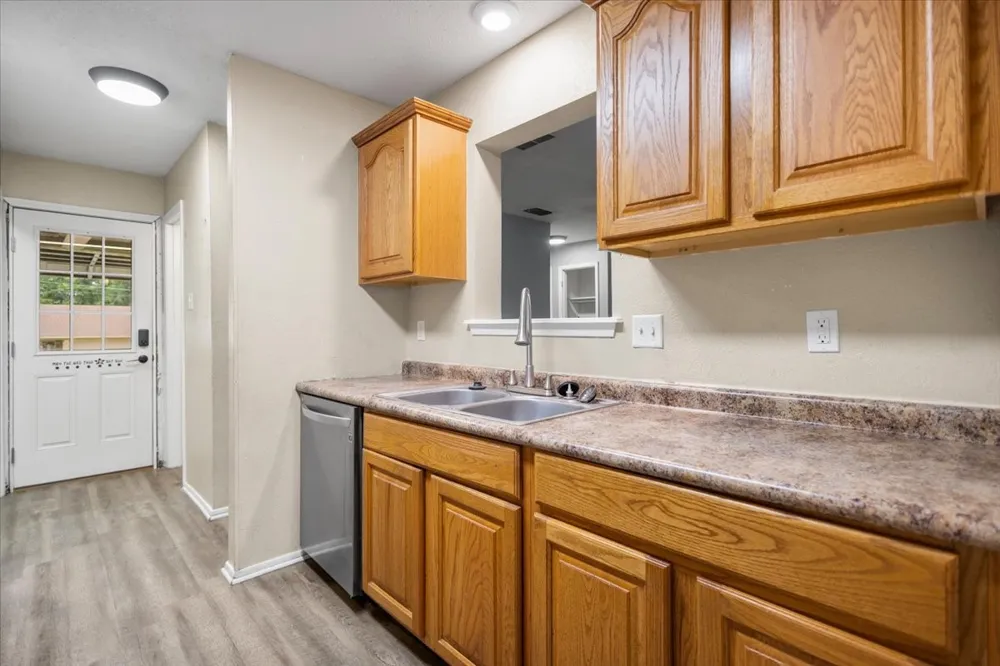 1210 Chad Street Longview, TX 75604
