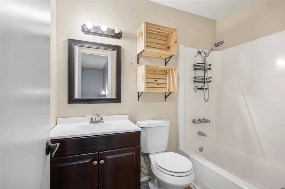 1210 Chad Street Longview, TX 75604