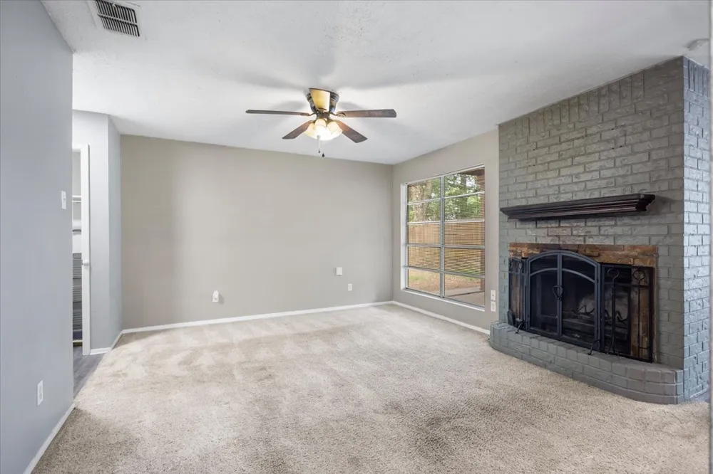 1210 Chad Street Longview, TX 75604