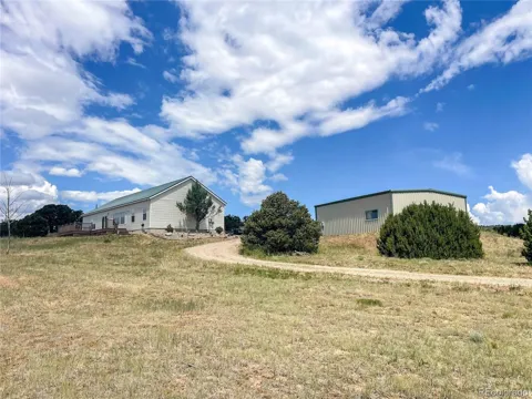 1089 Vega Rd.
