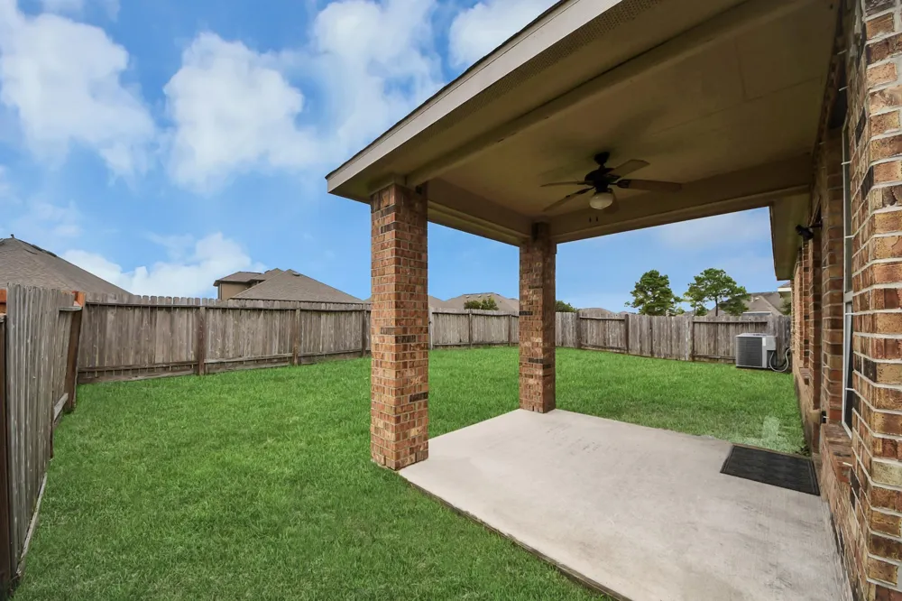 3058 Winterberry Lane League City, TX 77539
