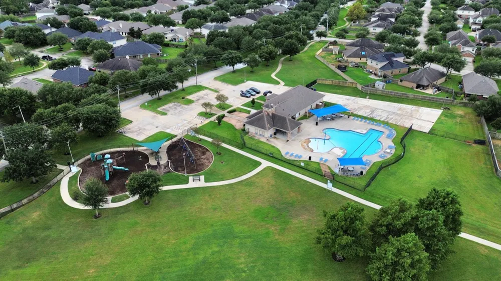 3058 Winterberry Lane League City, TX 77539