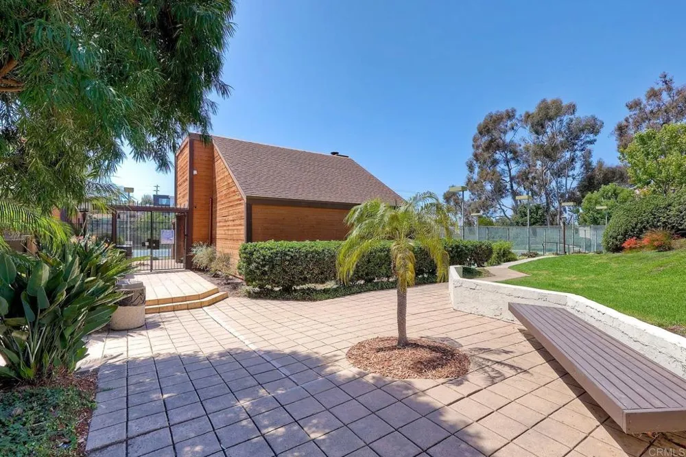 2232 Caminito Pajarito #114 San Diego, CA 92107