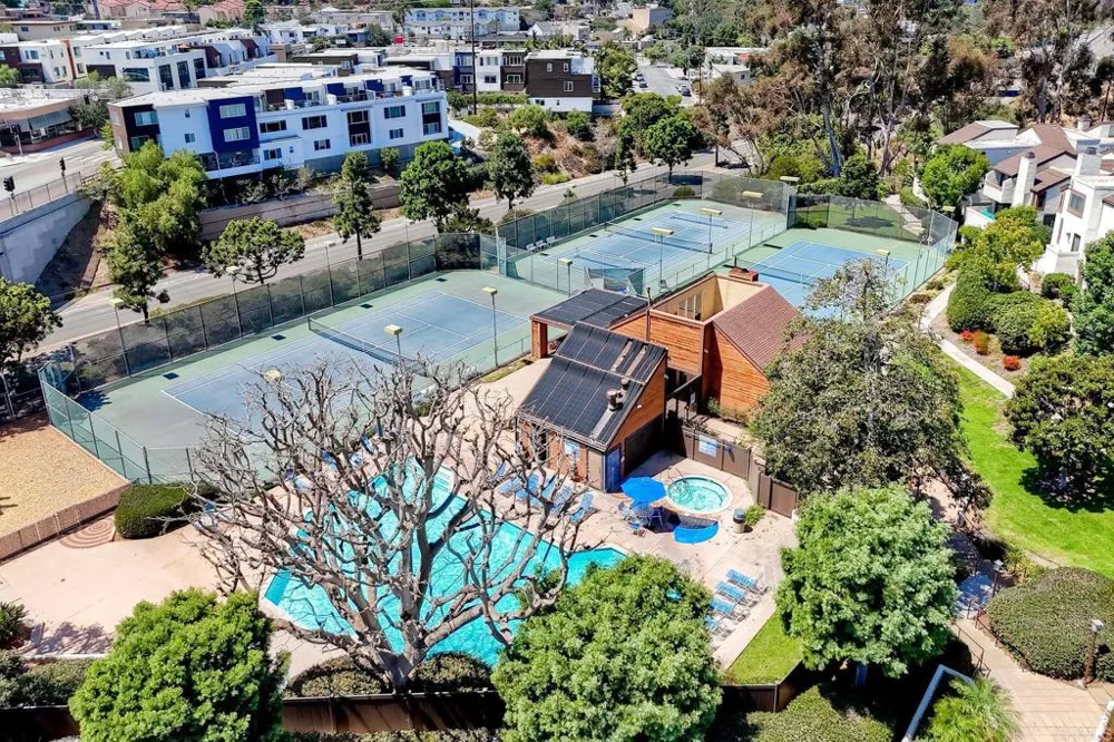 2232 Caminito Pajarito #114 San Diego, CA 92107