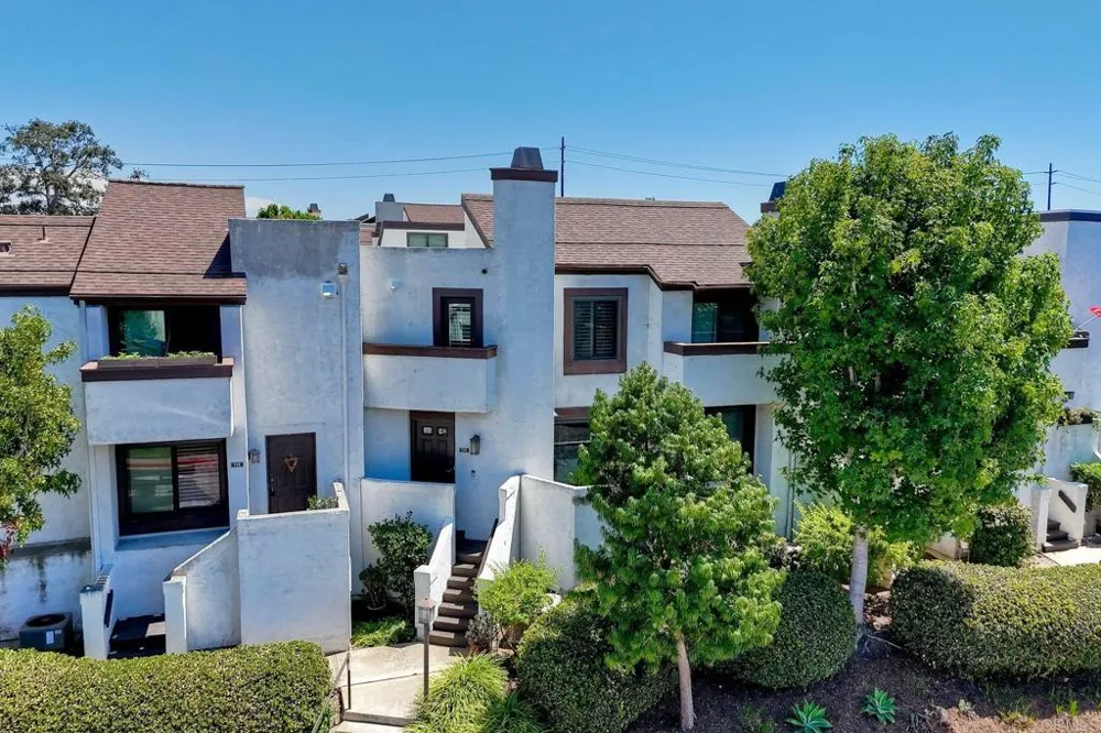 2232 Caminito Pajarito #114 San Diego, CA 92107