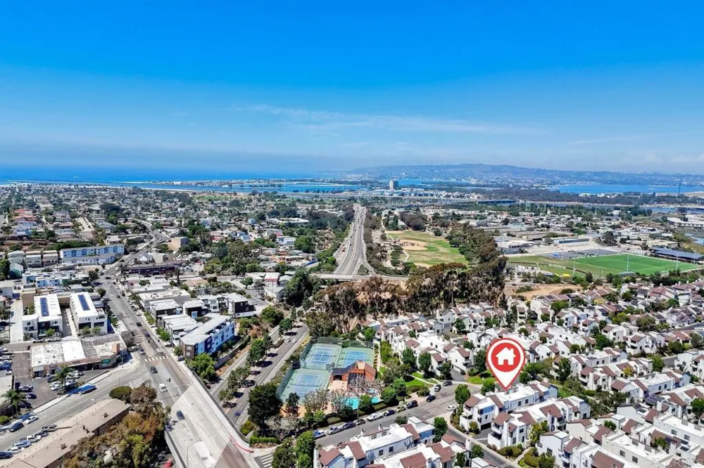 2232 Caminito Pajarito #114 San Diego, CA 92107