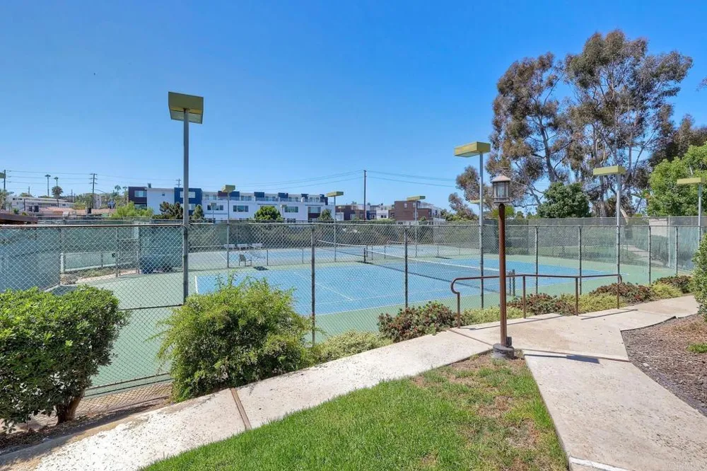 2232 Caminito Pajarito #114 San Diego, CA 92107
