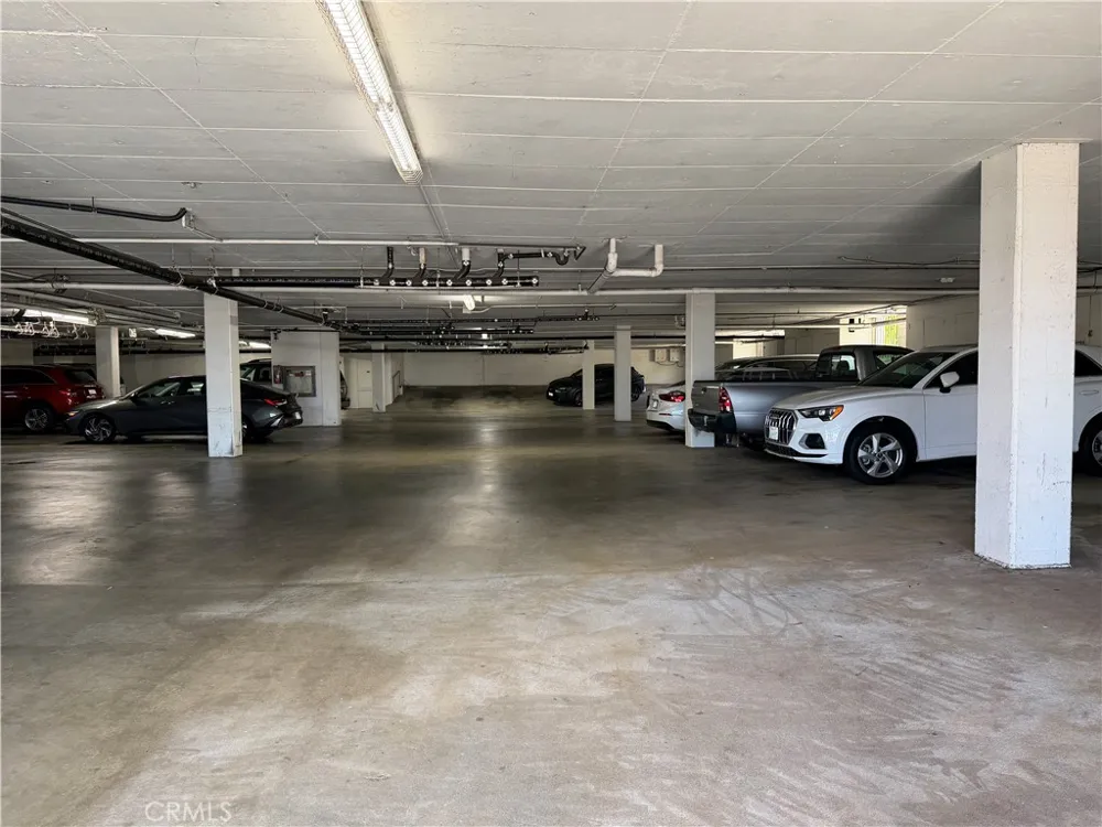 200 S Catalina Avenue #407 Redondo Beach, CA 90277