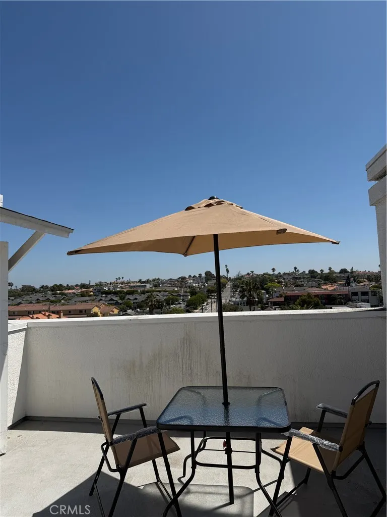 200 S Catalina Avenue #407 Redondo Beach, CA 90277