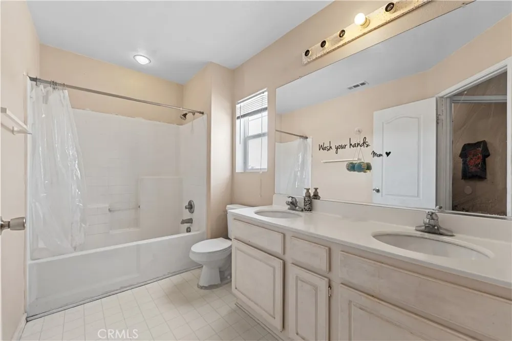 3962 Barbury Palms Perris, CA 92571