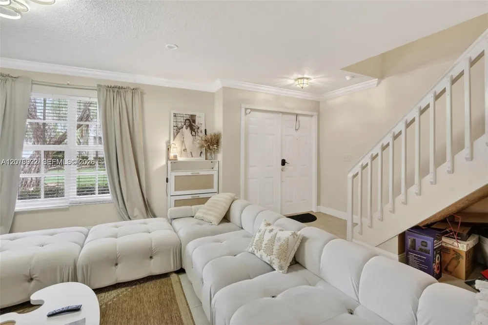 3815 NW 122nd Ter Sunrise, FL 33323
