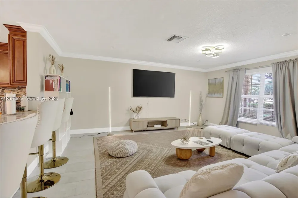 3815 NW 122nd Ter Sunrise, FL 33323