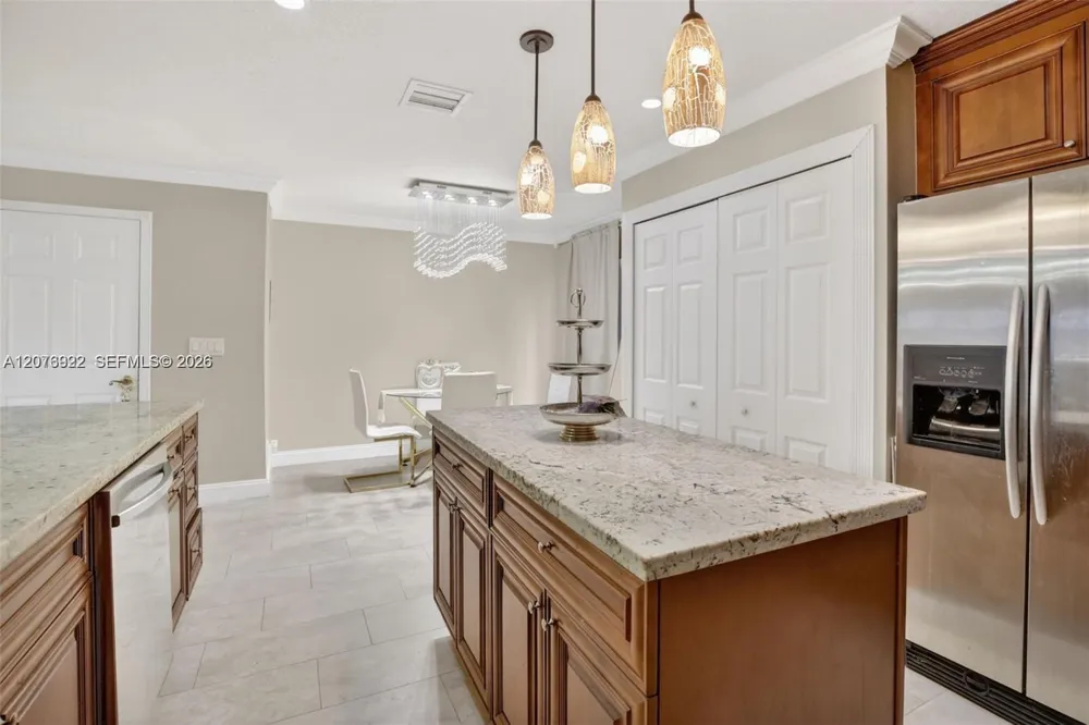 3815 NW 122nd Ter Sunrise, FL 33323