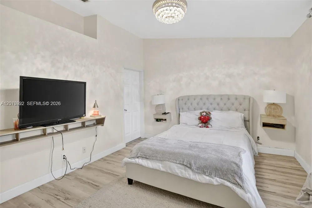 3815 NW 122nd Ter Sunrise, FL 33323