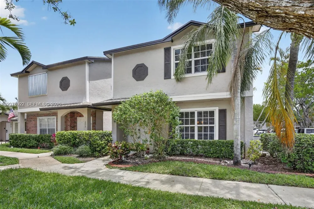 3815 NW 122nd Ter Sunrise, FL 33323