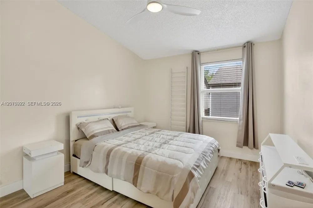 3815 NW 122nd Ter Sunrise, FL 33323