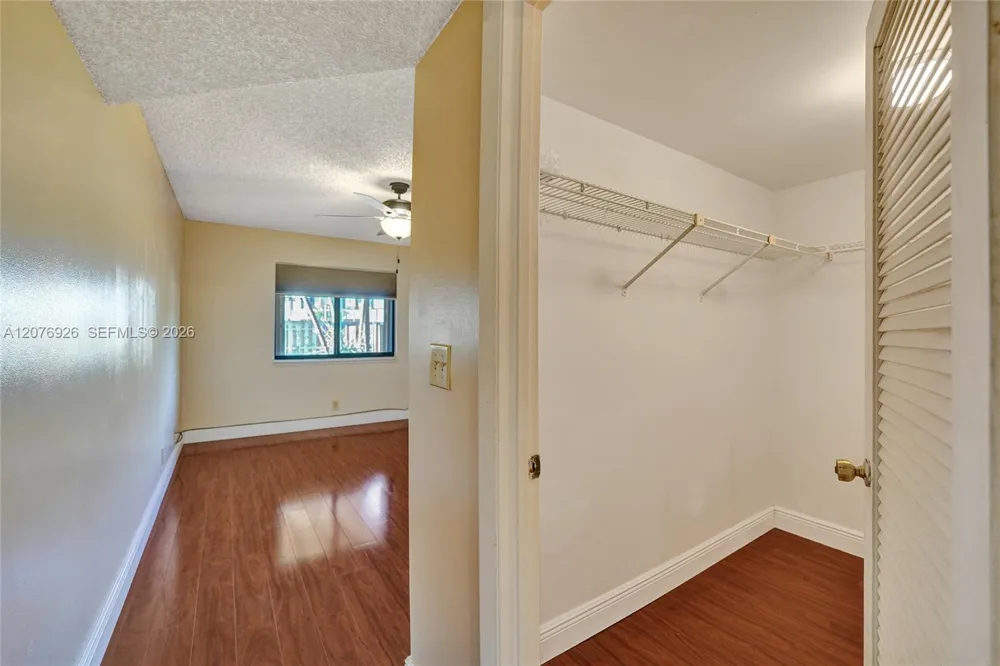 11154 NW 37th St Sunrise, FL 33351