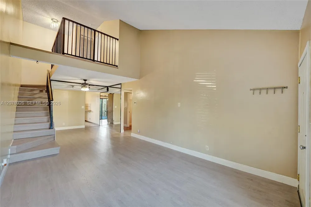 11154 NW 37th St Sunrise, FL 33351