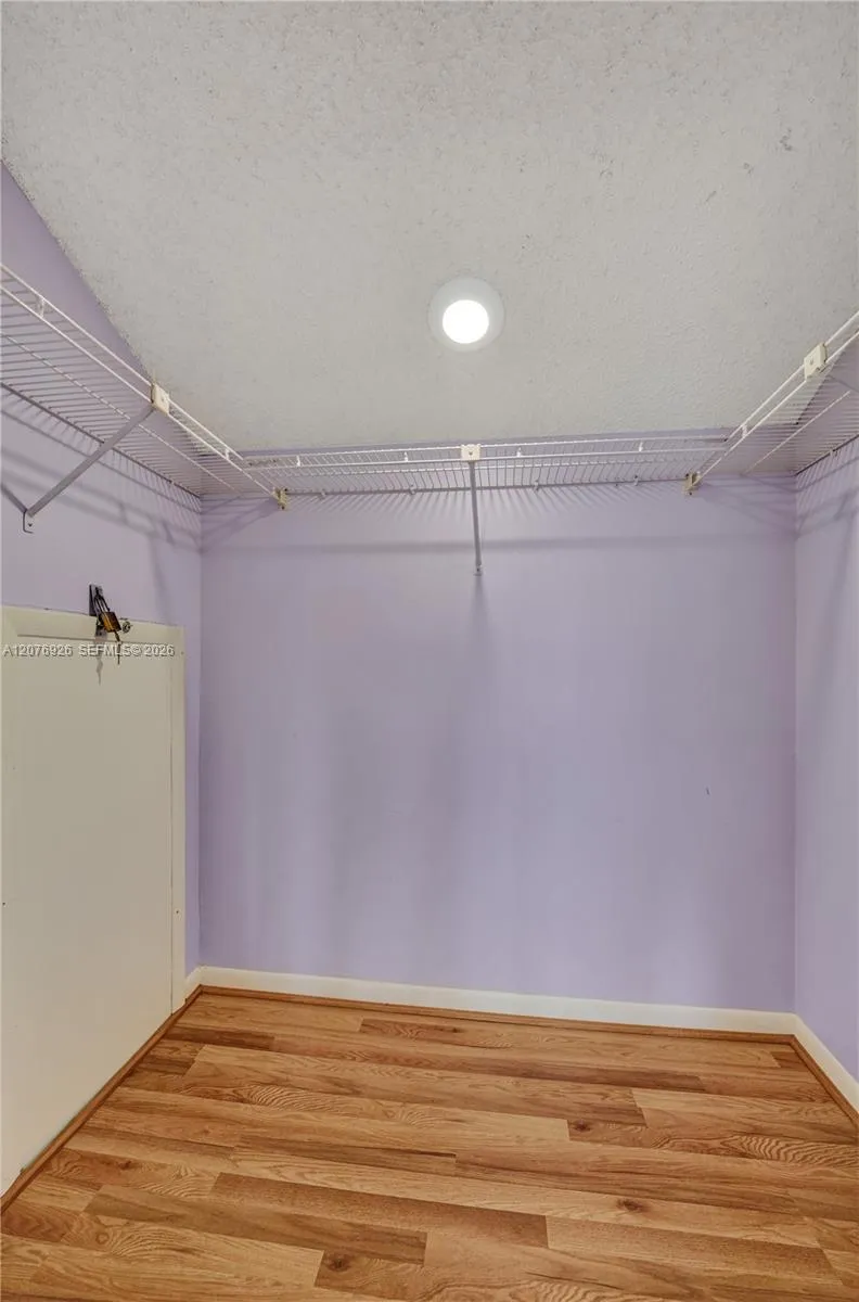11154 NW 37th St Sunrise, FL 33351