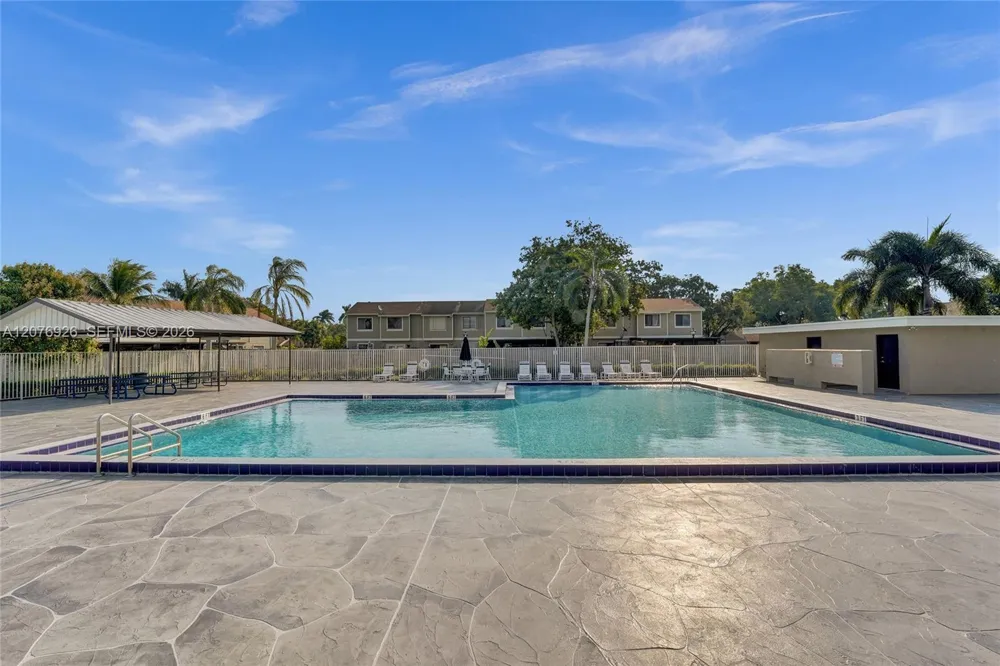11154 NW 37th St Sunrise, FL 33351