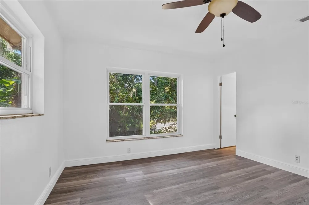 1202 ORANOLE ROAD Maitland, FL 32751