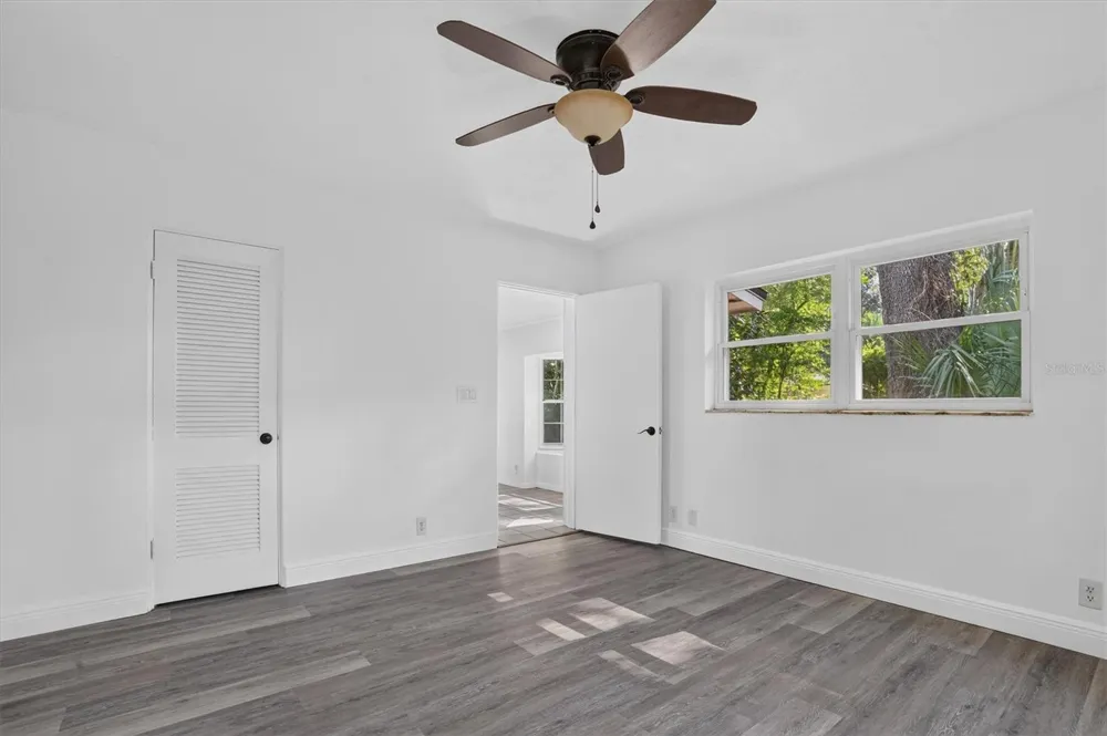1202 ORANOLE ROAD Maitland, FL 32751
