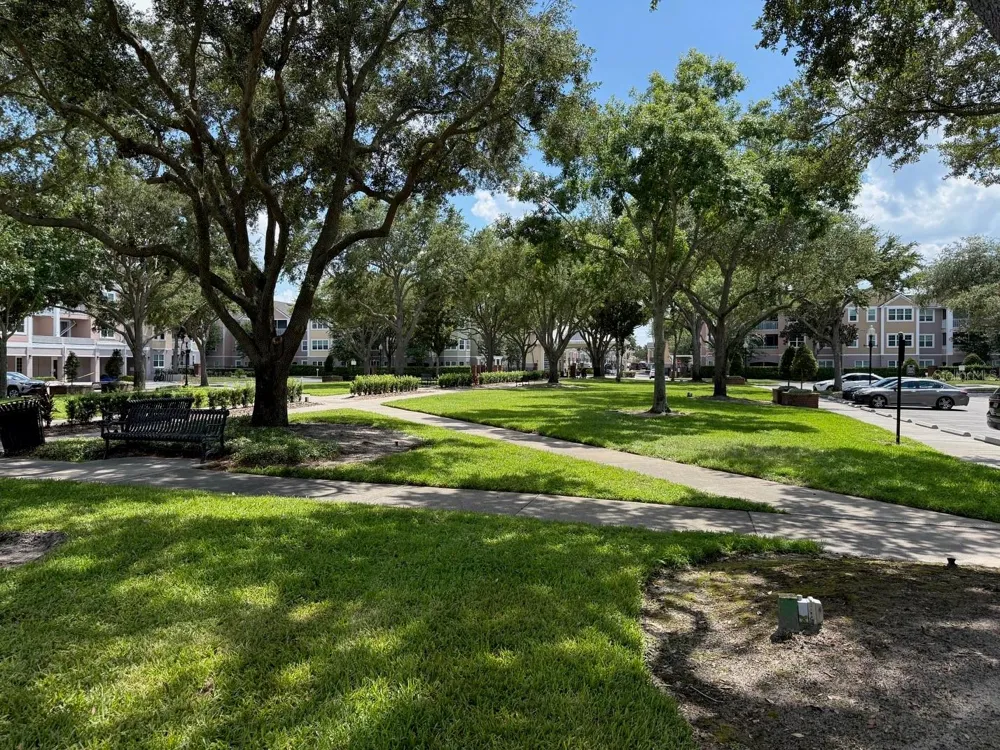 6663 QUEENS BOROUGH AVENUE #206 Orlando, FL 32835