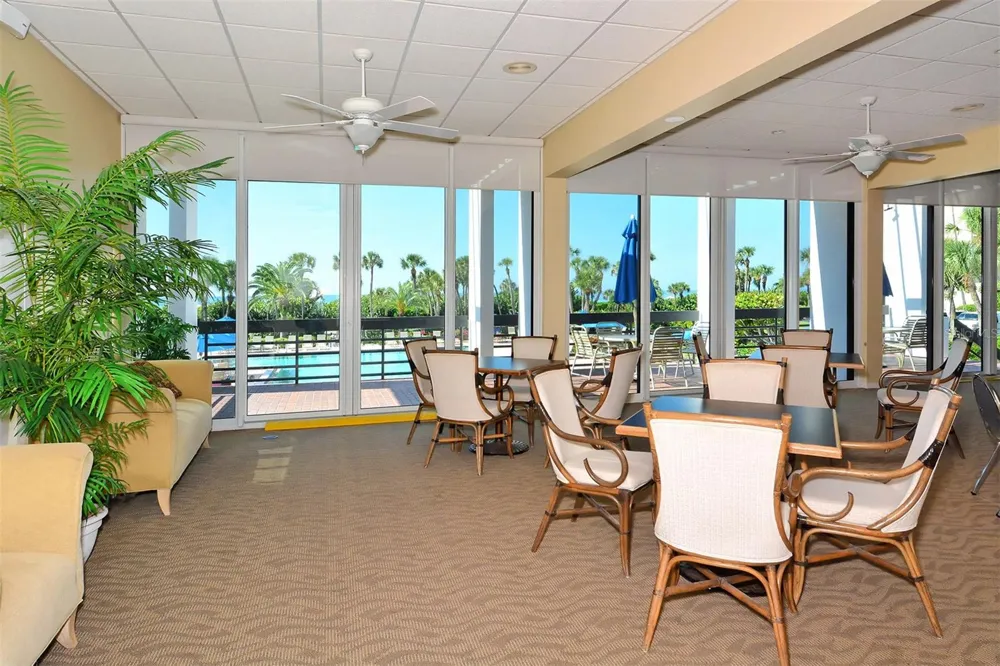 1095 GULF OF MEXICO DRIVE #104 Longboat Key, FL 34228