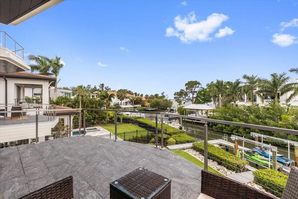5131 W NEPTUNE WAY Tampa, FL 33609