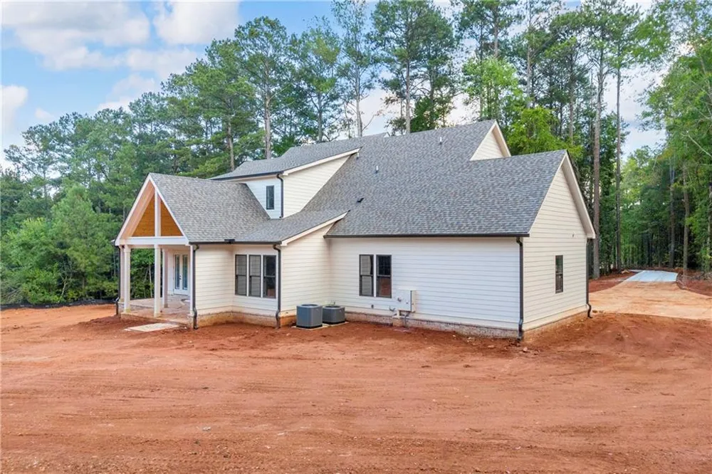 1600 Maxey Road Bishop, GA 30621