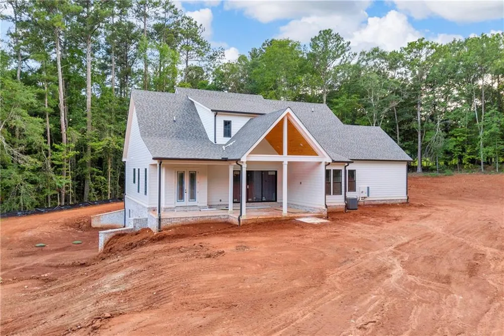 1600 Maxey Road Bishop, GA 30621