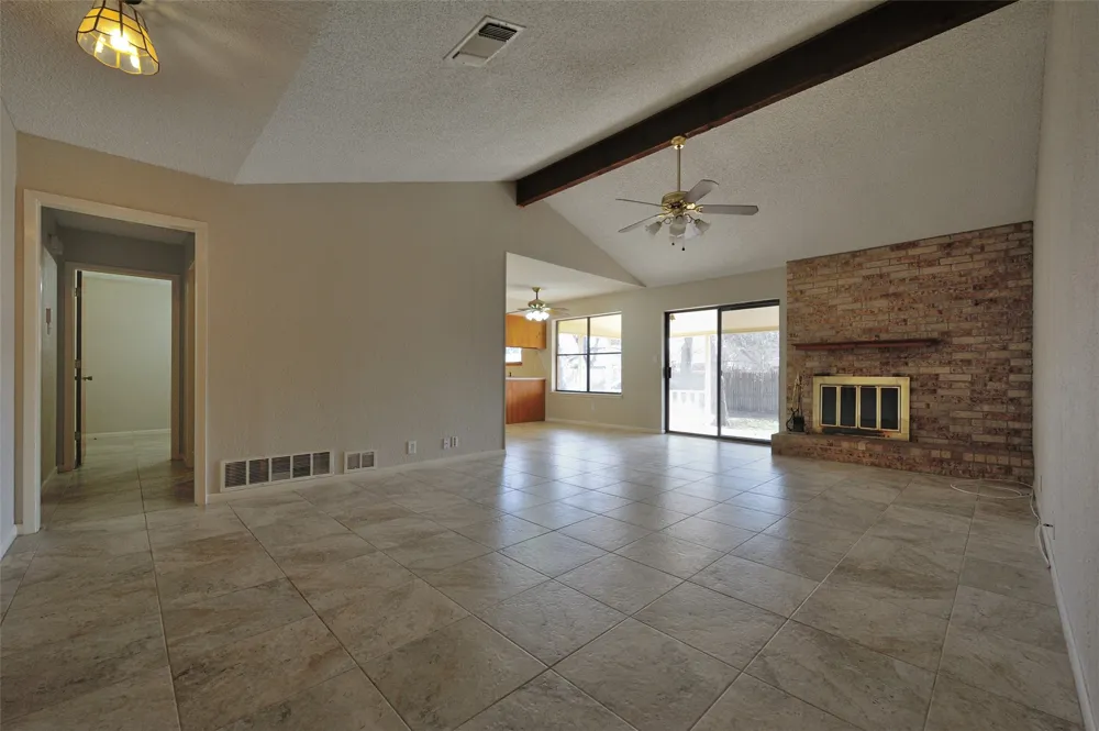 1209 Kay Drive Weatherford, TX 76086