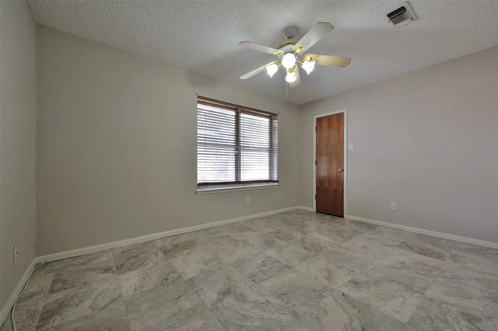 1209 Kay Drive Weatherford, TX 76086