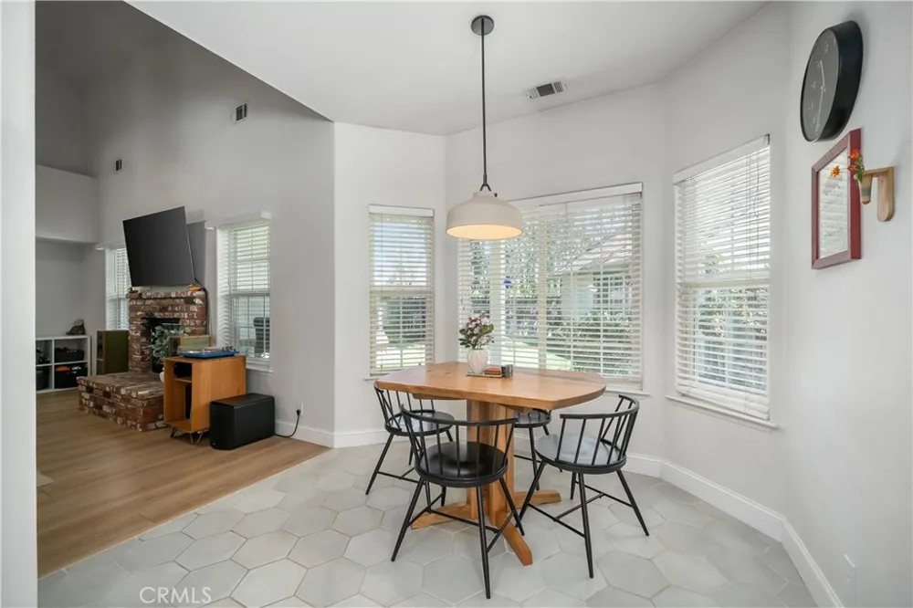 841 Coiner Court Los Alamos, CA 93440
