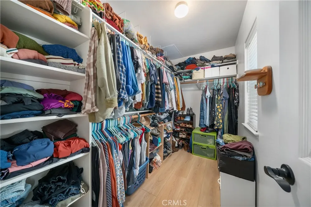 841 Coiner Court Los Alamos, CA 93440