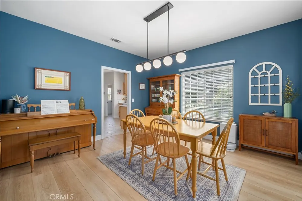 841 Coiner Court Los Alamos, CA 93440