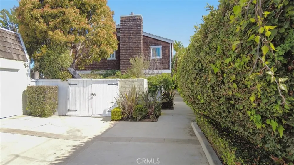 322 Ogle Street #Unit C Costa Mesa, CA 92627