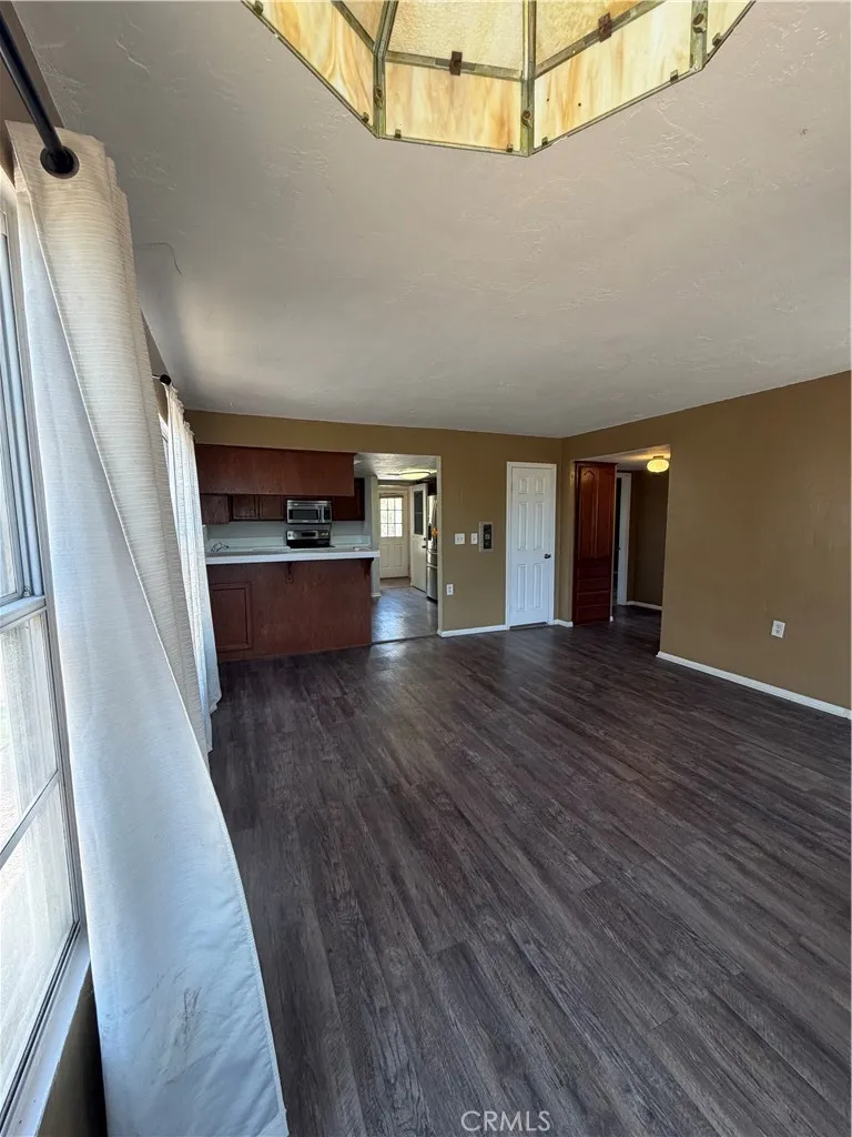 35600 Mitchell Murrieta, CA 92562