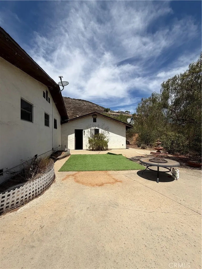 35600 Mitchell Murrieta, CA 92562