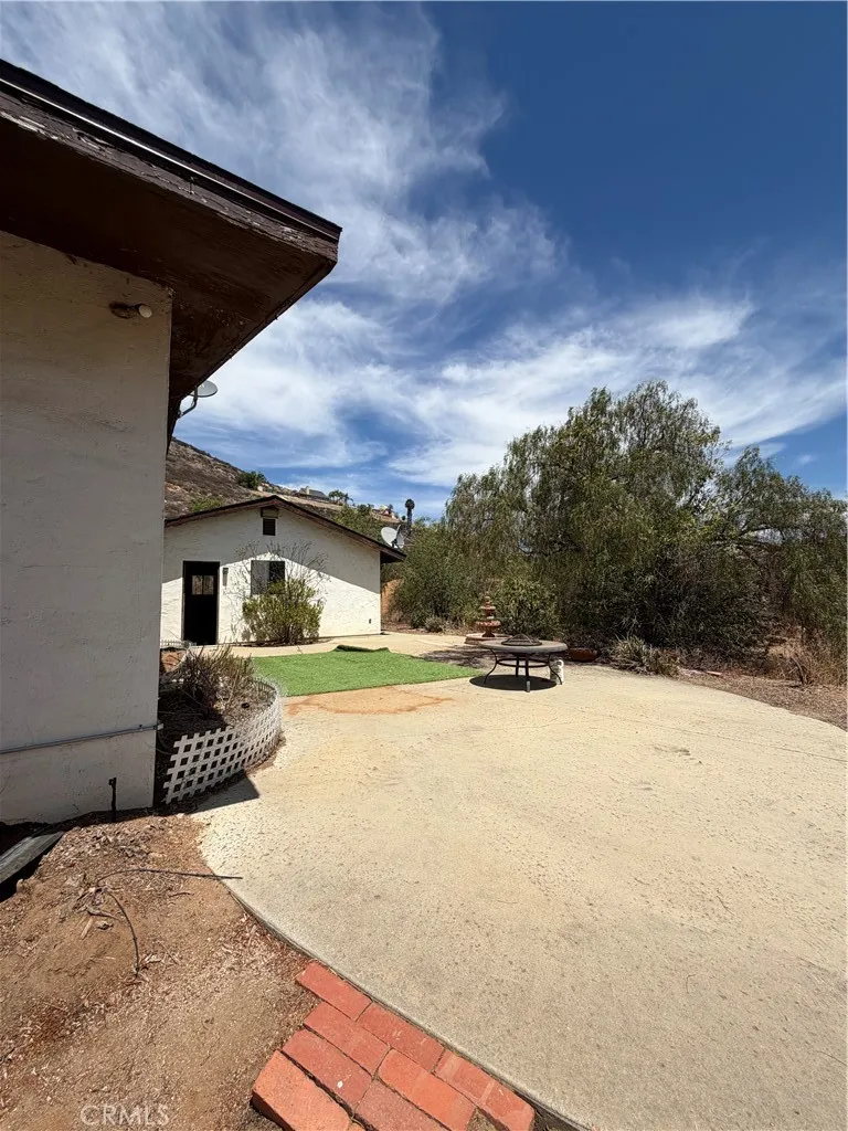 35600 Mitchell Murrieta, CA 92562