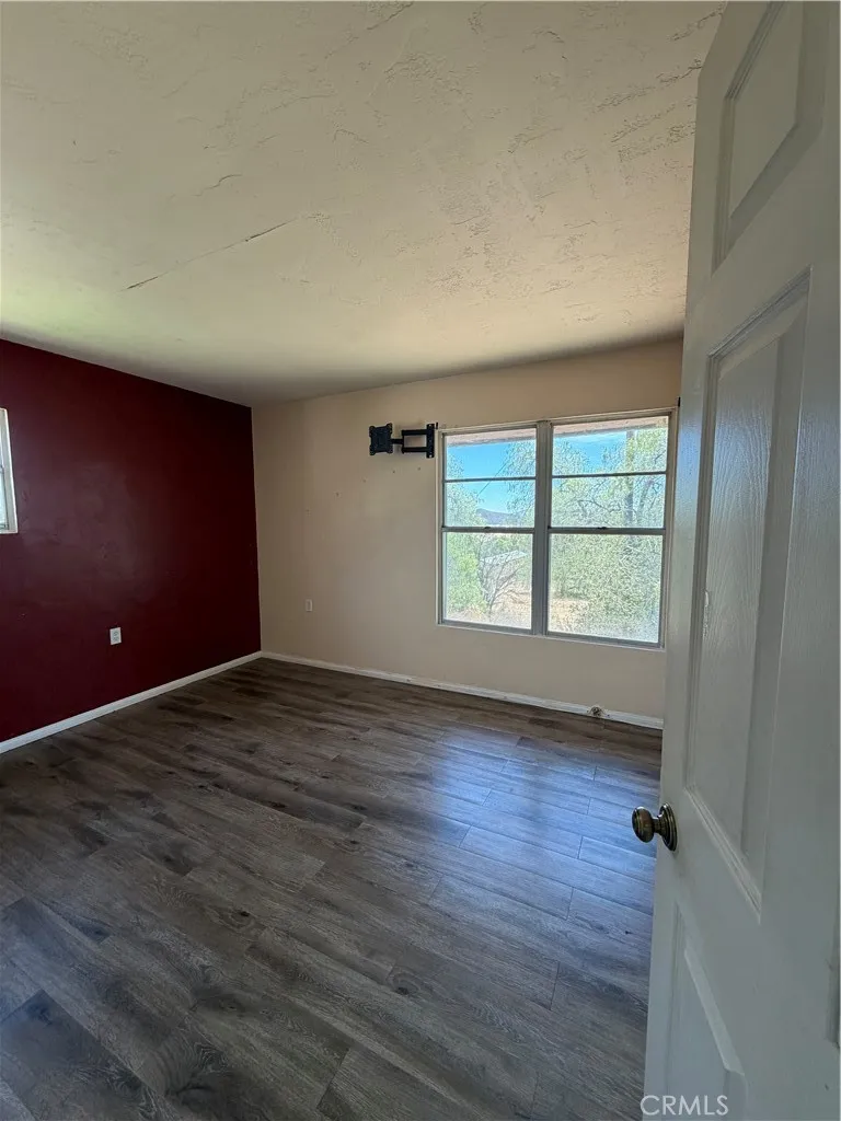 35600 Mitchell Murrieta, CA 92562