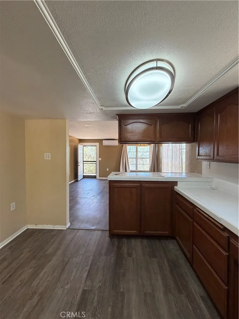 35600 Mitchell Murrieta, CA 92562