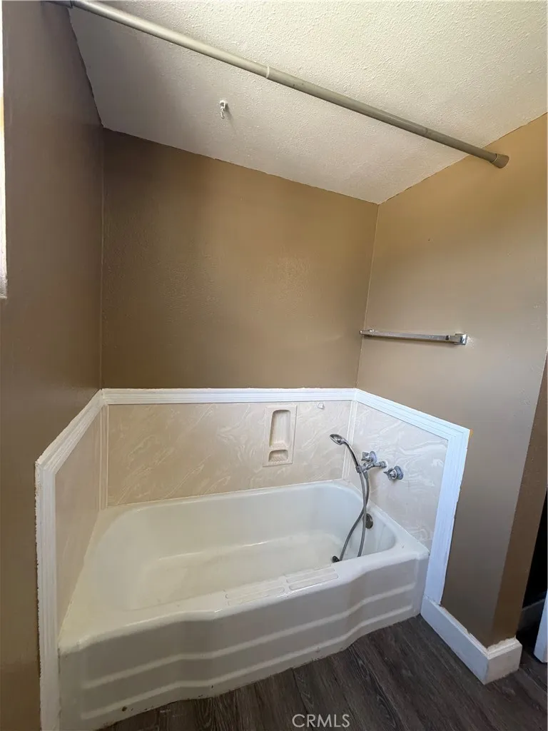 35600 Mitchell Murrieta, CA 92562