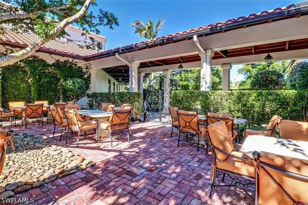 Isola Way Miromar Lakes, FL 33913