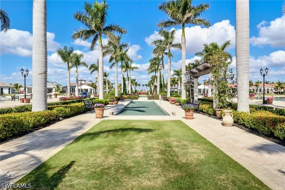 Isola Way Miromar Lakes, FL 33913