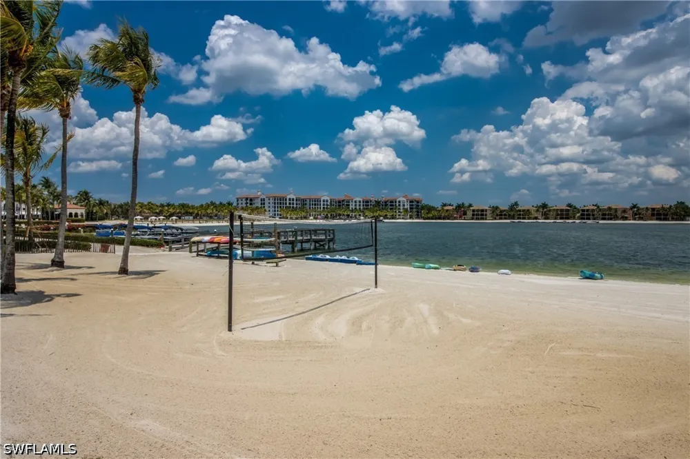 Isola Way Miromar Lakes, FL 33913