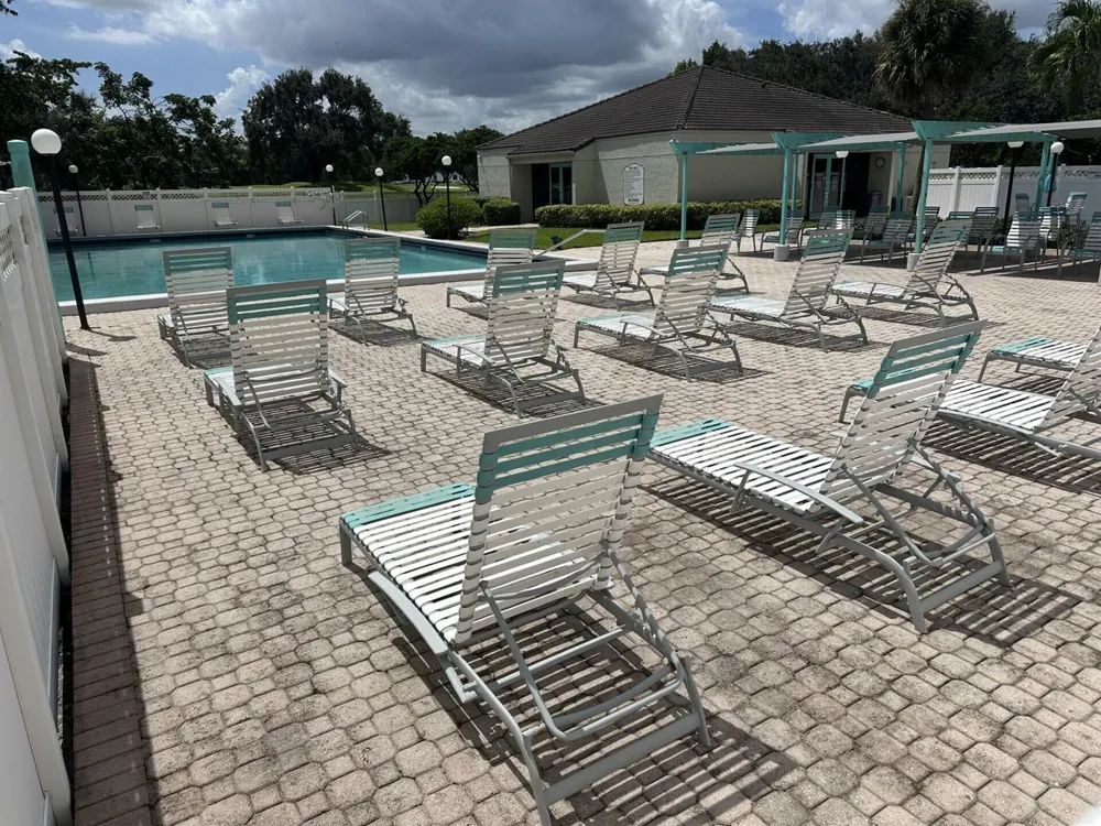 3001 W ROLLING HILLS CIRCLE #709 Davie, FL 33328
